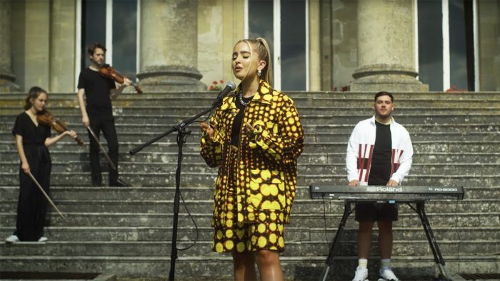 Navos and HARLEE – You & I (Acoustic)